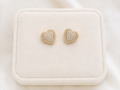 Aretes de Corazón en Oro 10K con Piedras Brillantes