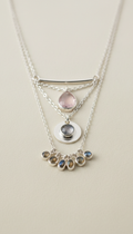 Collar colgante en plata y gemas